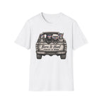 Americana Animals Born To Hunt T-Shirt